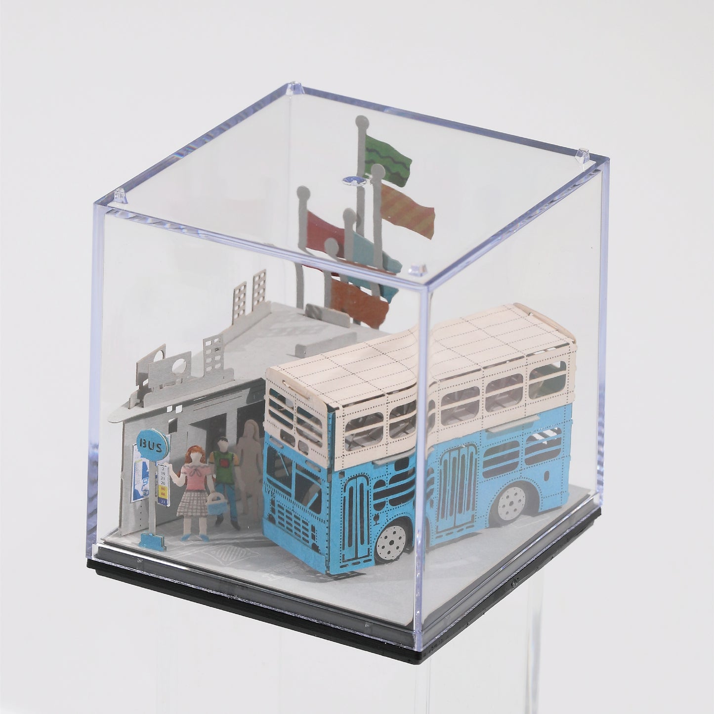 Hong Kong Bus - FingerART Paper Miniature Model (HK-645)