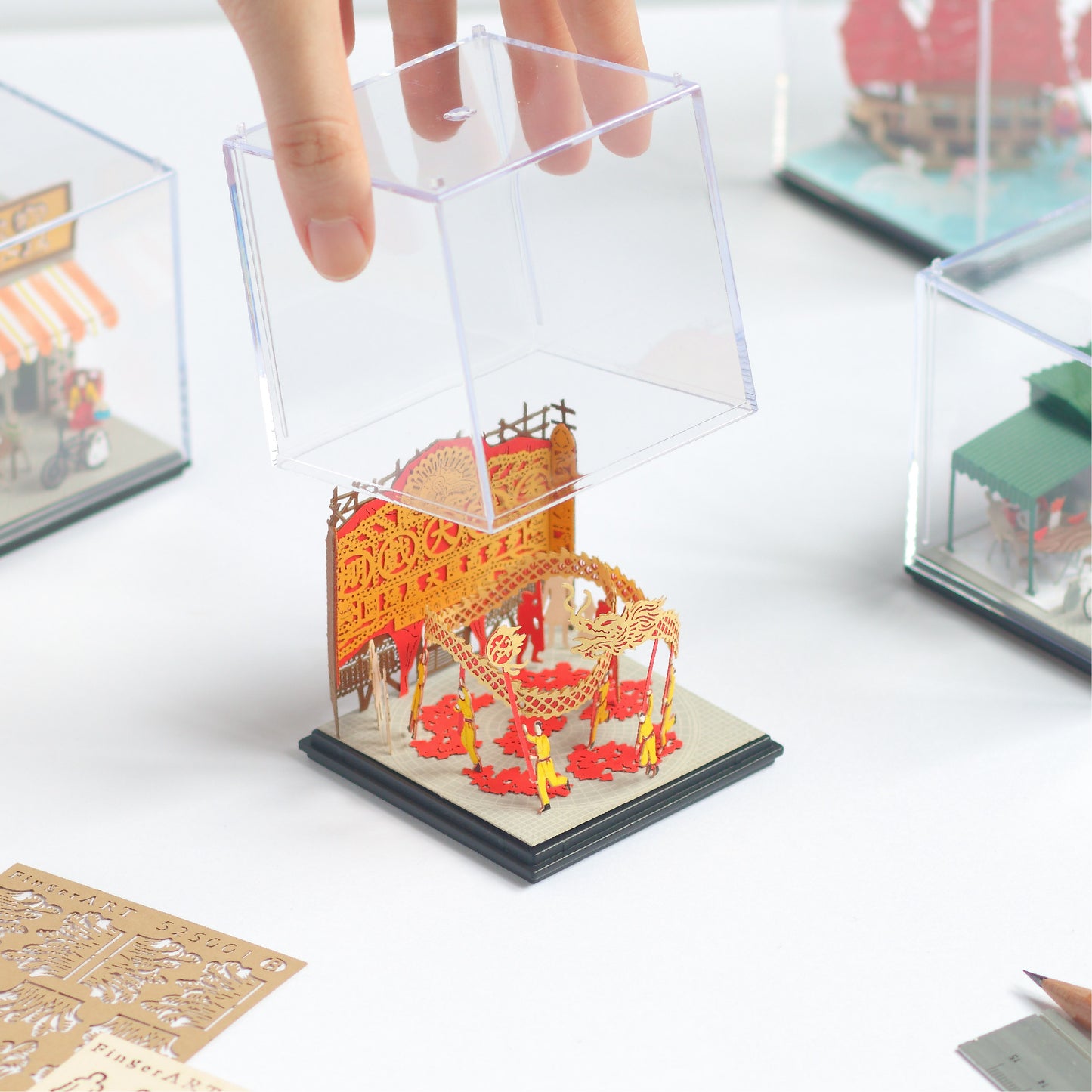 Dragon Dance - FingerART Paper Miniature Model (HK-584)